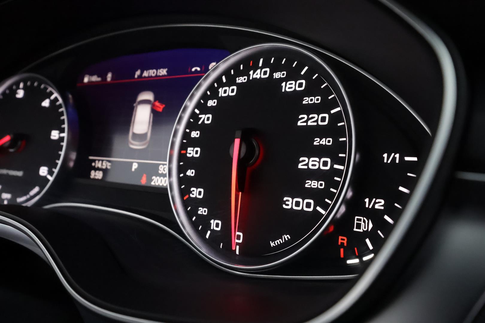 Audi A6 allroad quattro 2016