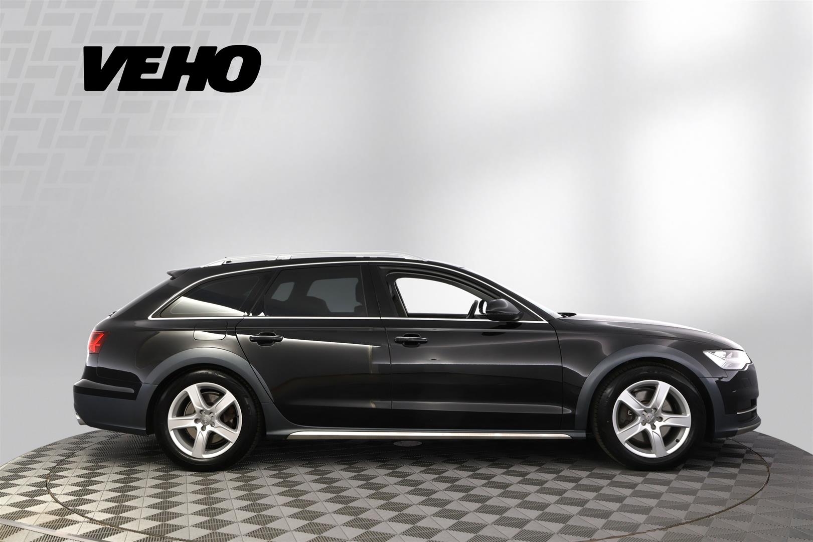 Audi A6 allroad quattro 2016