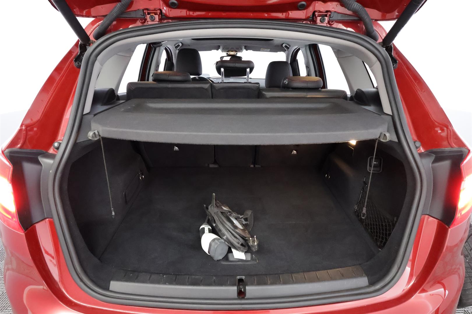 BMW 225 2016