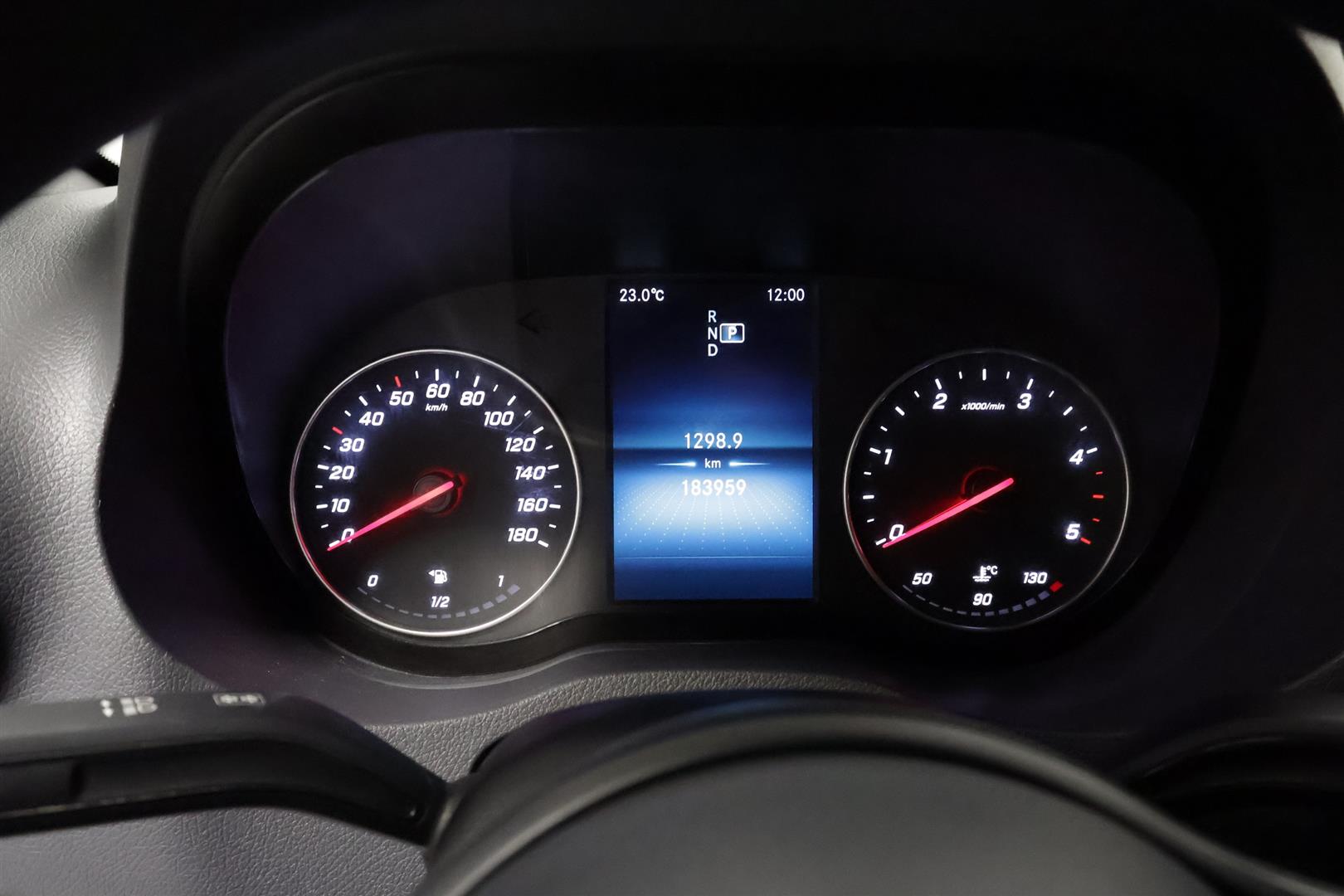 Mercedes-Benz Sprinter 2021