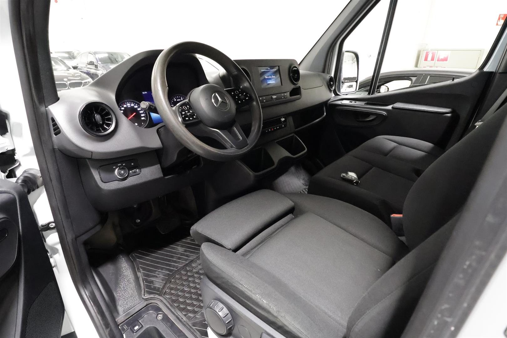Mercedes-Benz Sprinter 2021