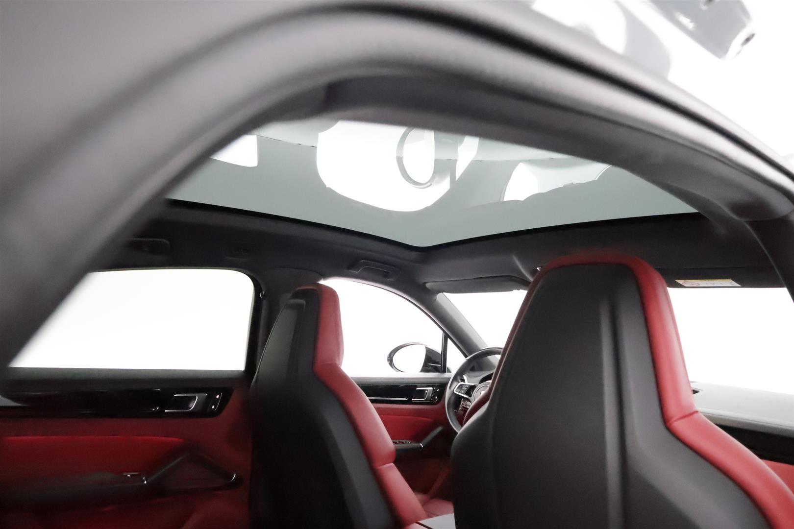 Porsche Cayenne 2023
