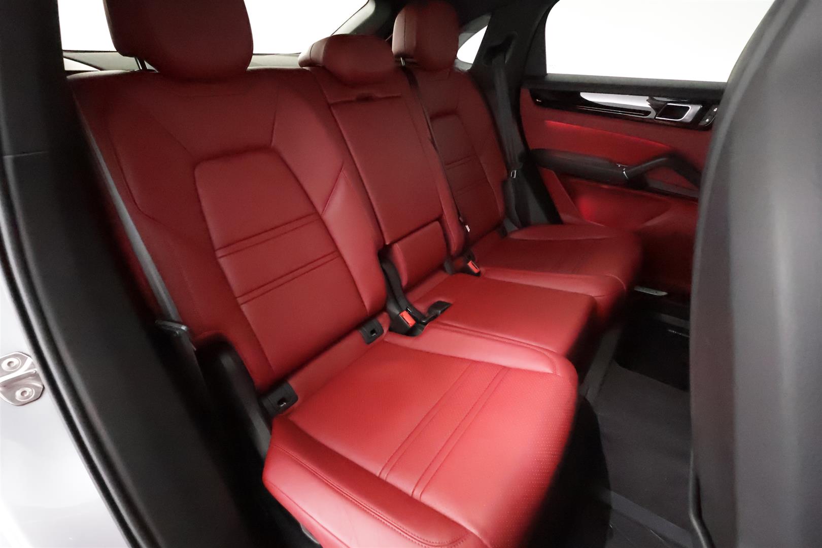 Porsche Cayenne 2023