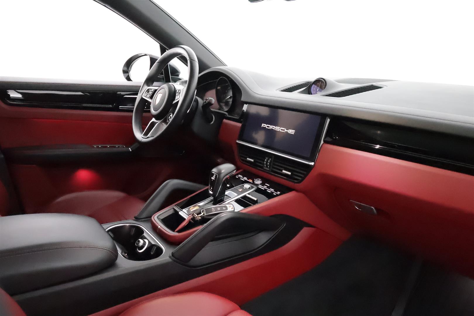 Porsche Cayenne 2023