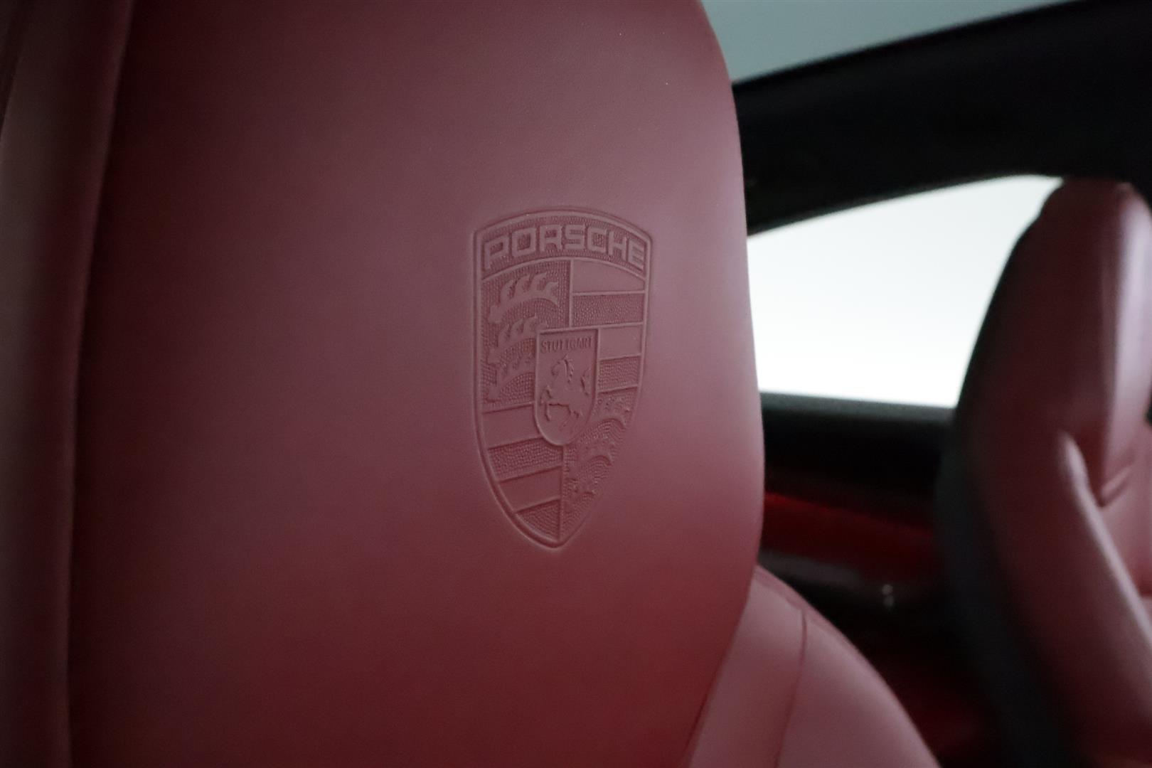 Porsche Cayenne 2023