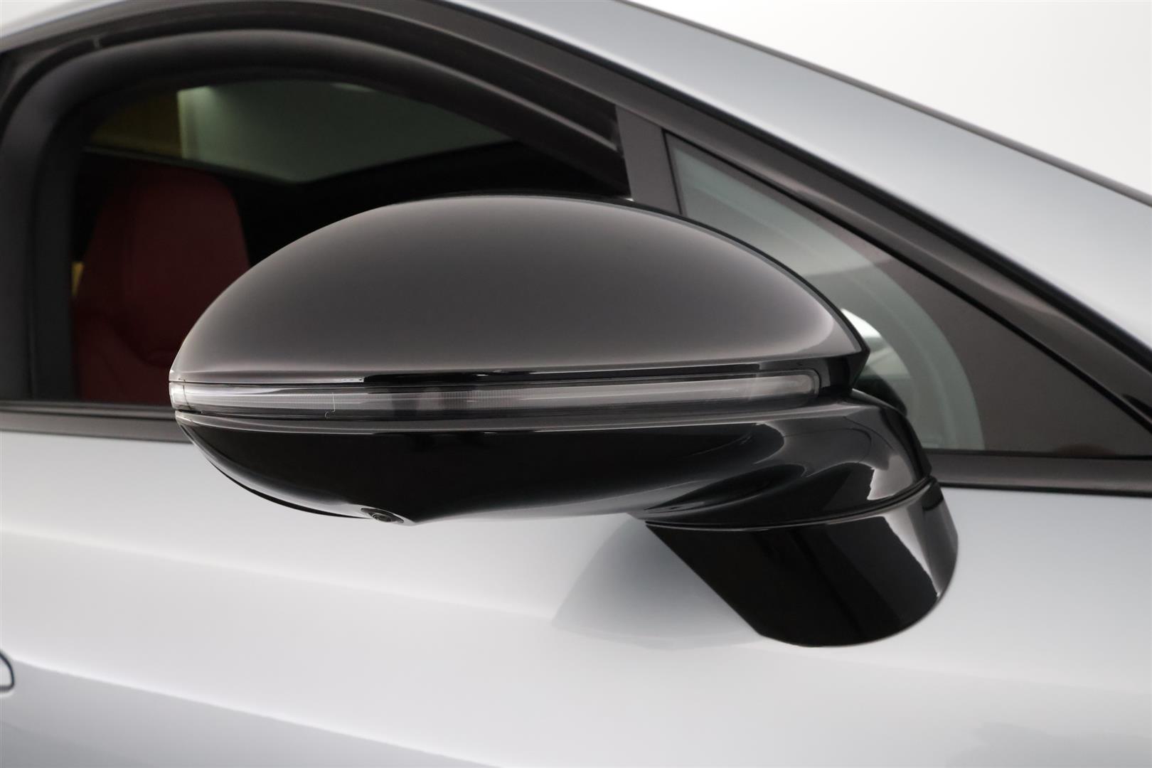 Porsche Cayenne 2023