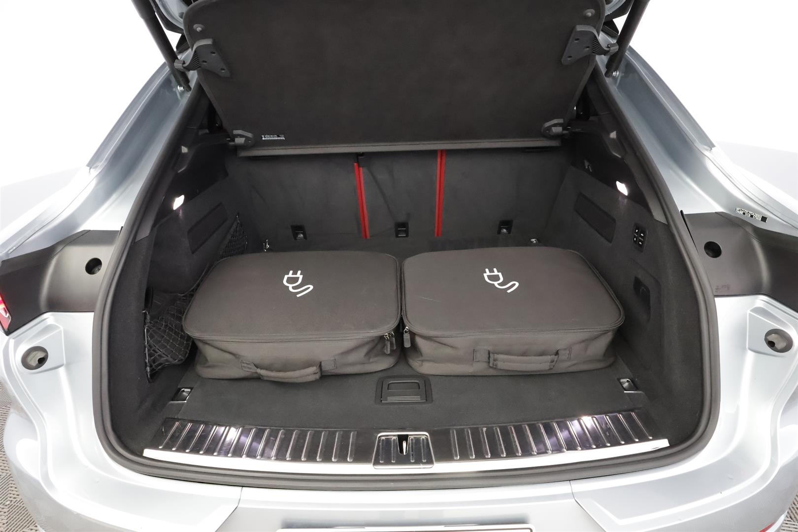 Porsche Cayenne 2023