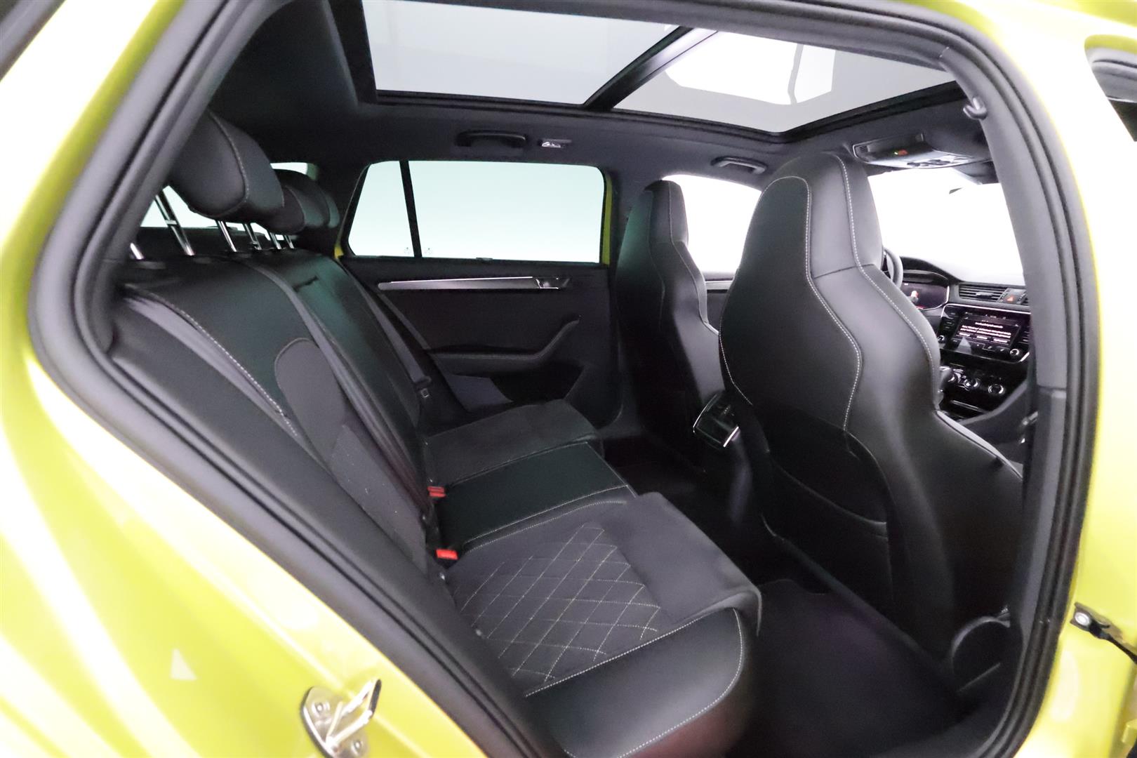 SKODA Superb 2024