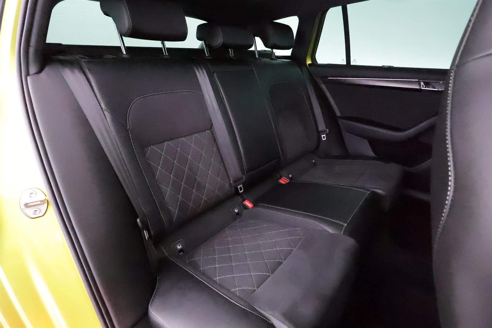 SKODA Superb 2024