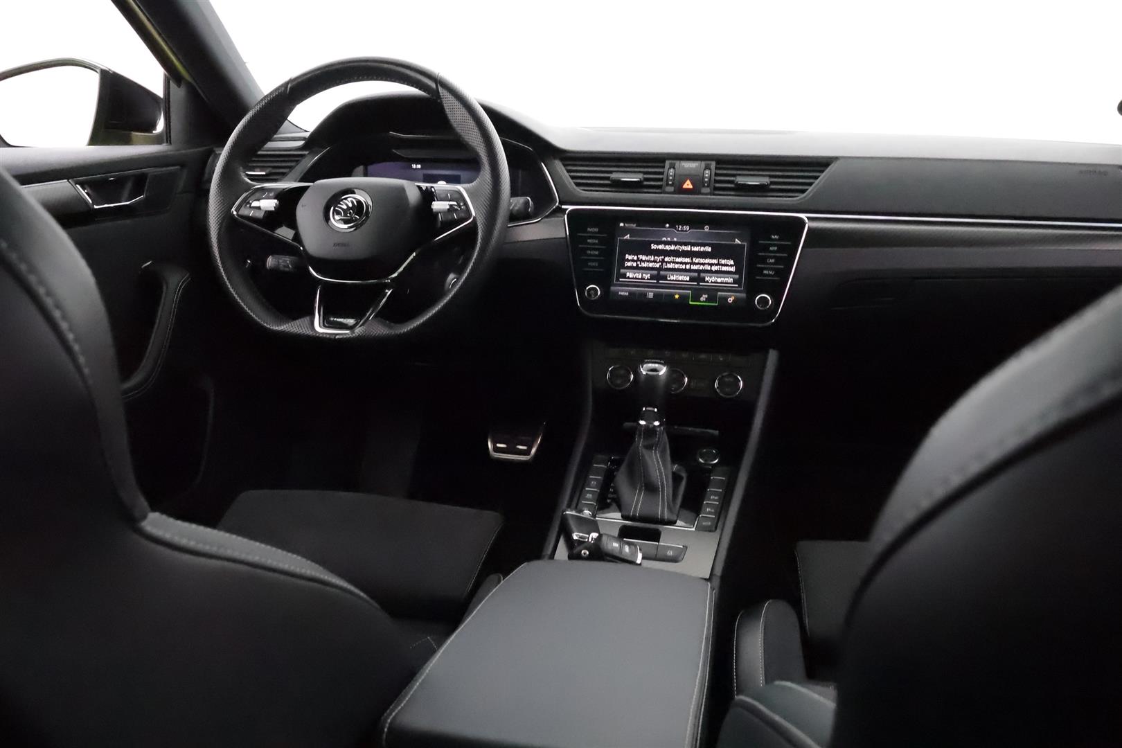SKODA Superb 2024