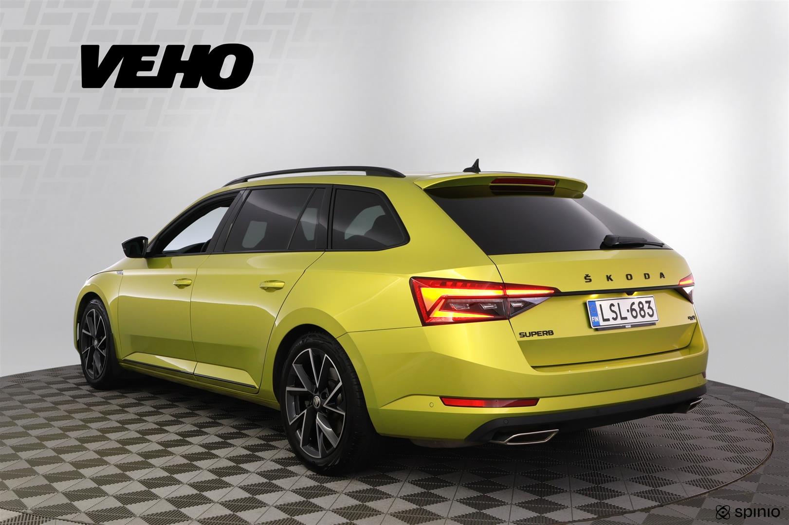 SKODA Superb 2024