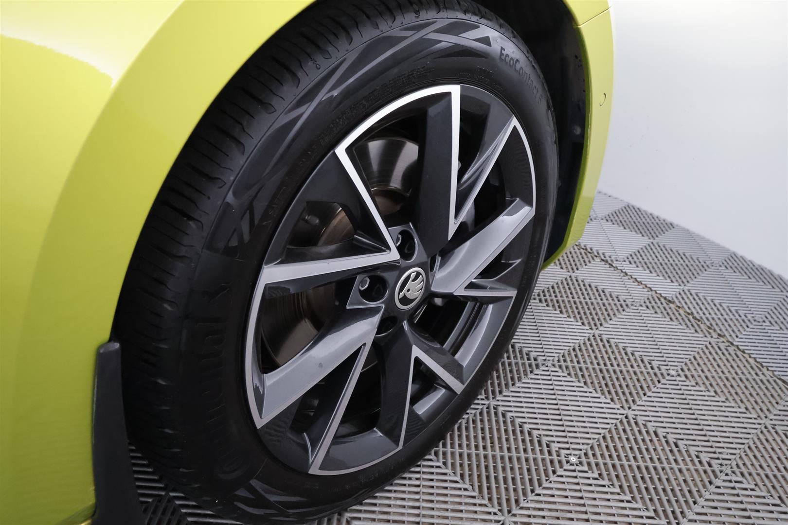 SKODA Superb 2024
