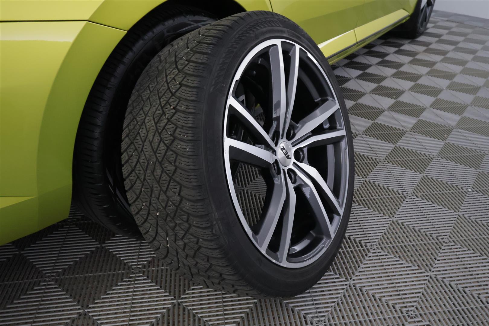 SKODA Superb 2024