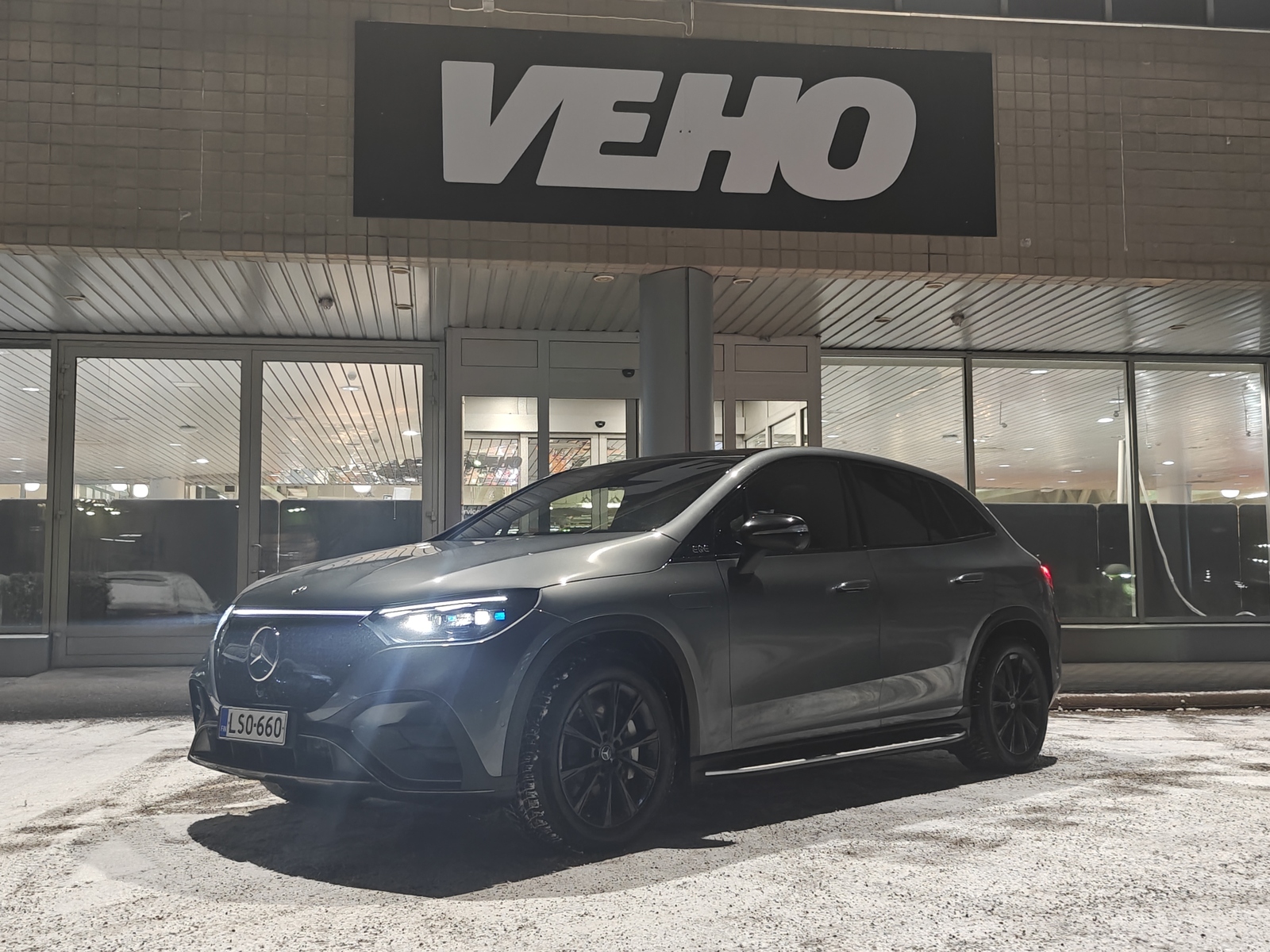 Mercedes-Benz EQE SUV 2023