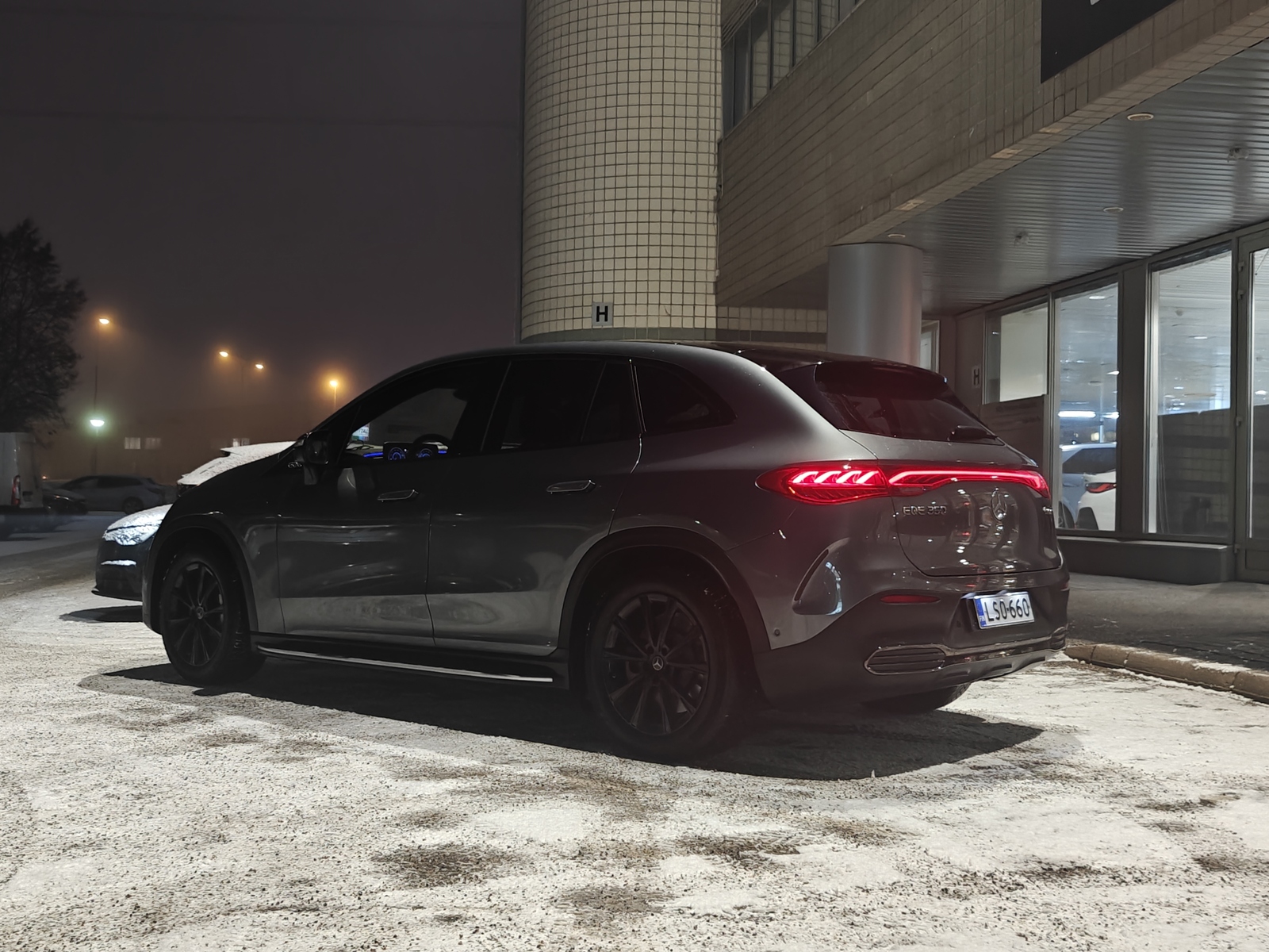 Mercedes-Benz EQE SUV 2023