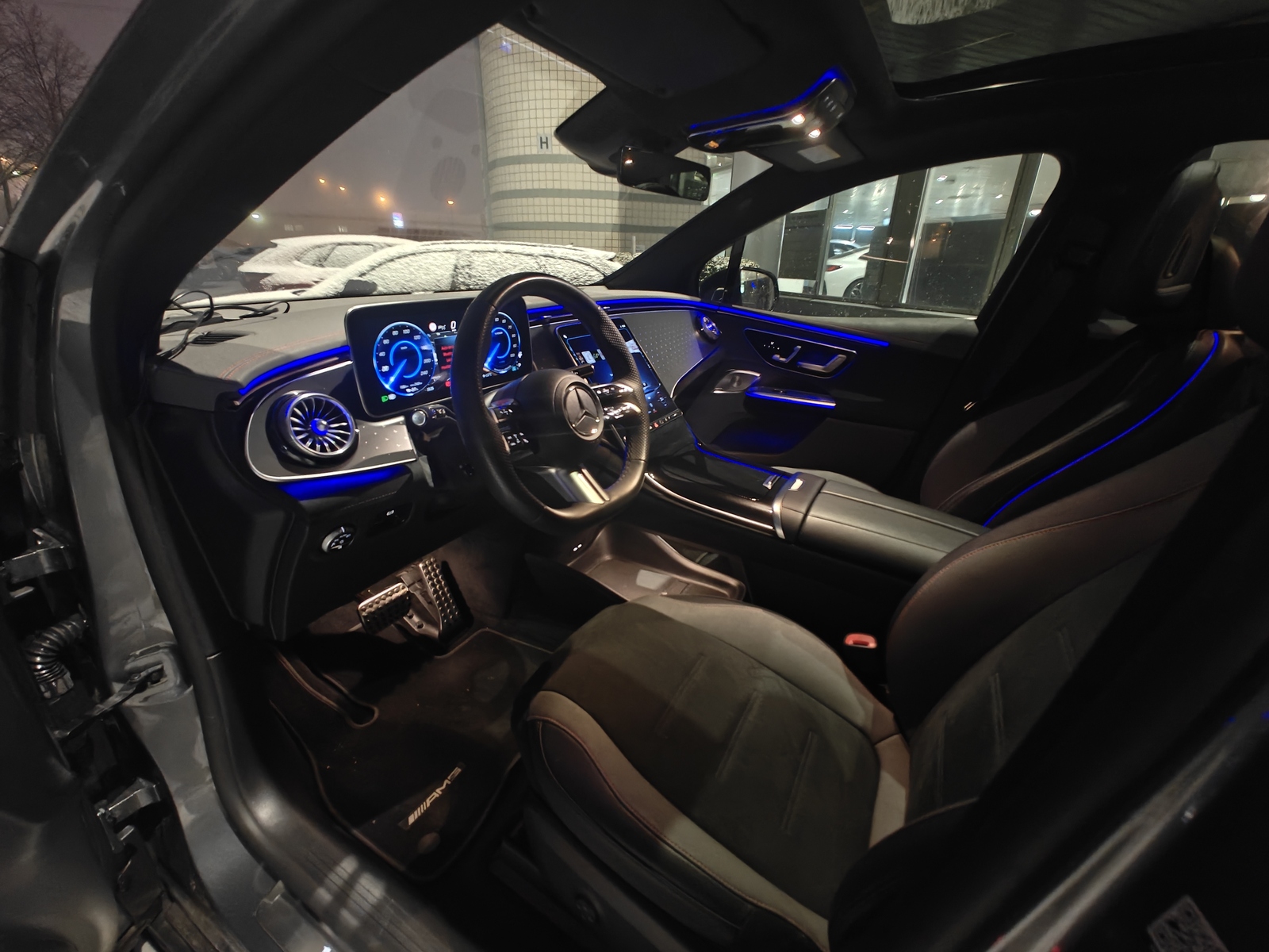 Mercedes-Benz EQE SUV 2023