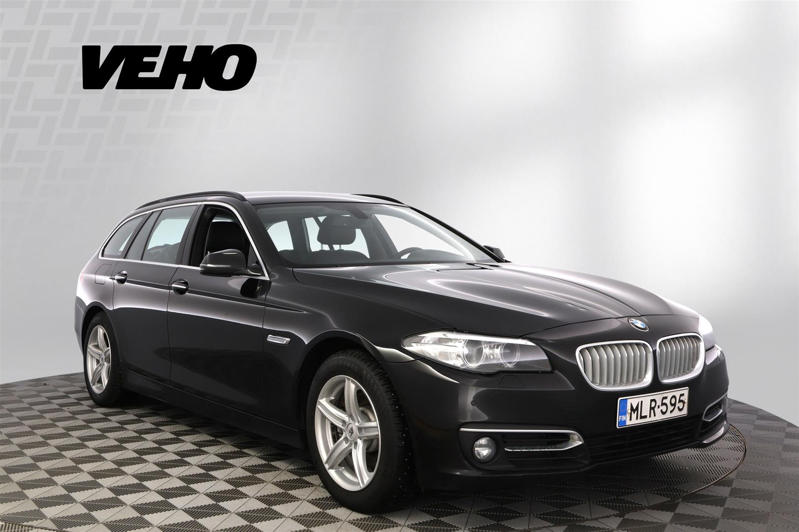 BMW 520 2013
