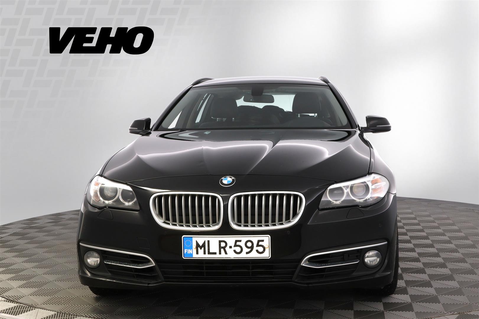 BMW 520 2013