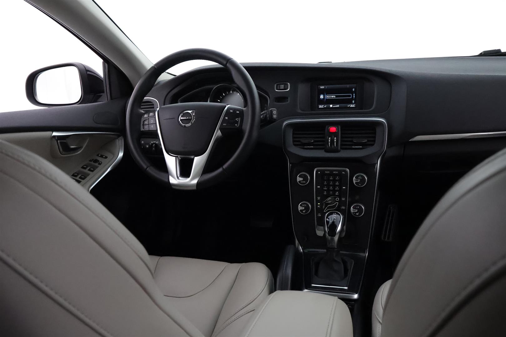 Volvo V40 2017