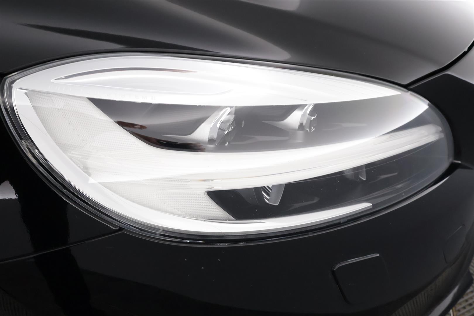 Volvo V40 2017