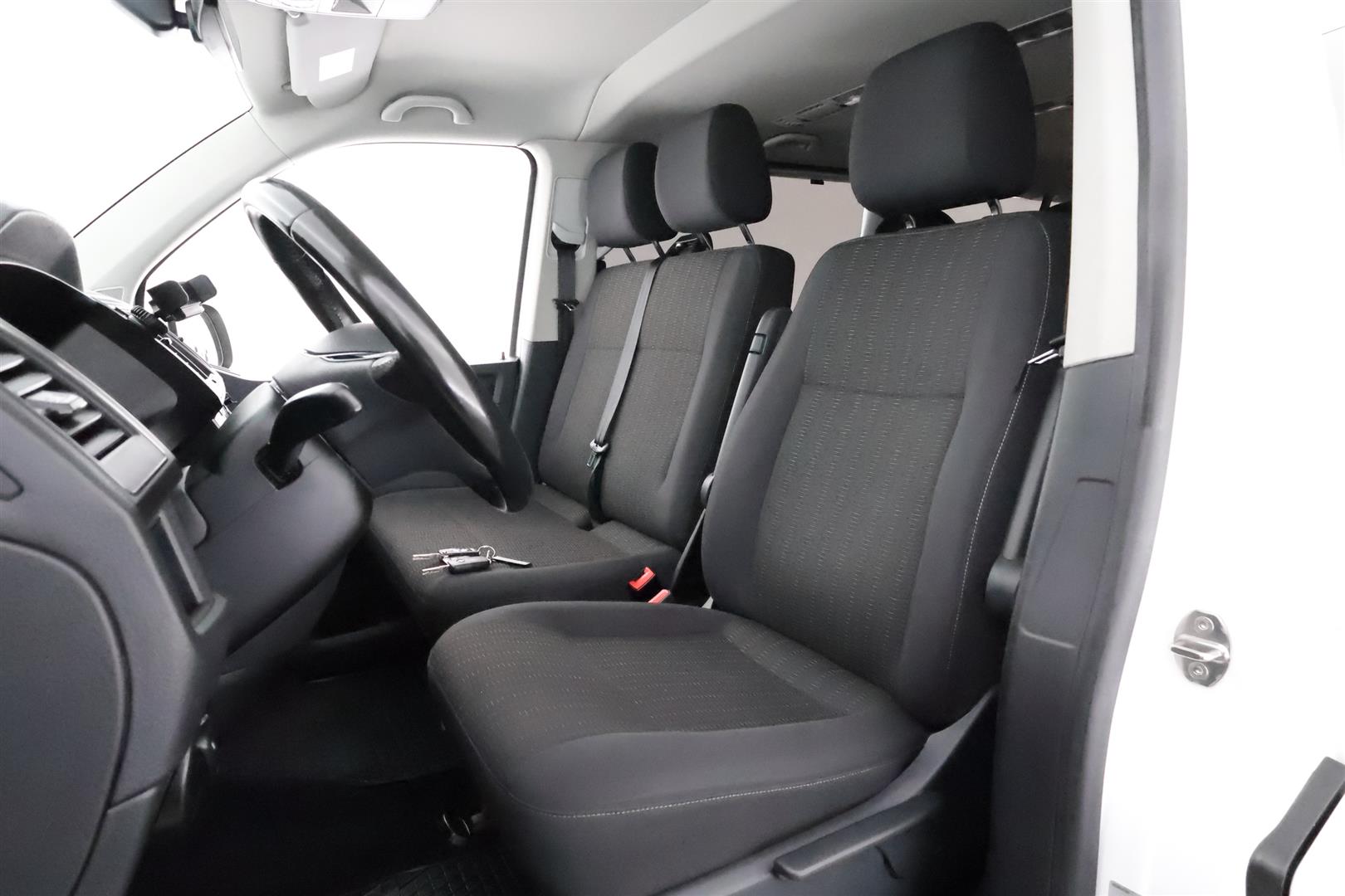 Volkswagen Caravelle 2018