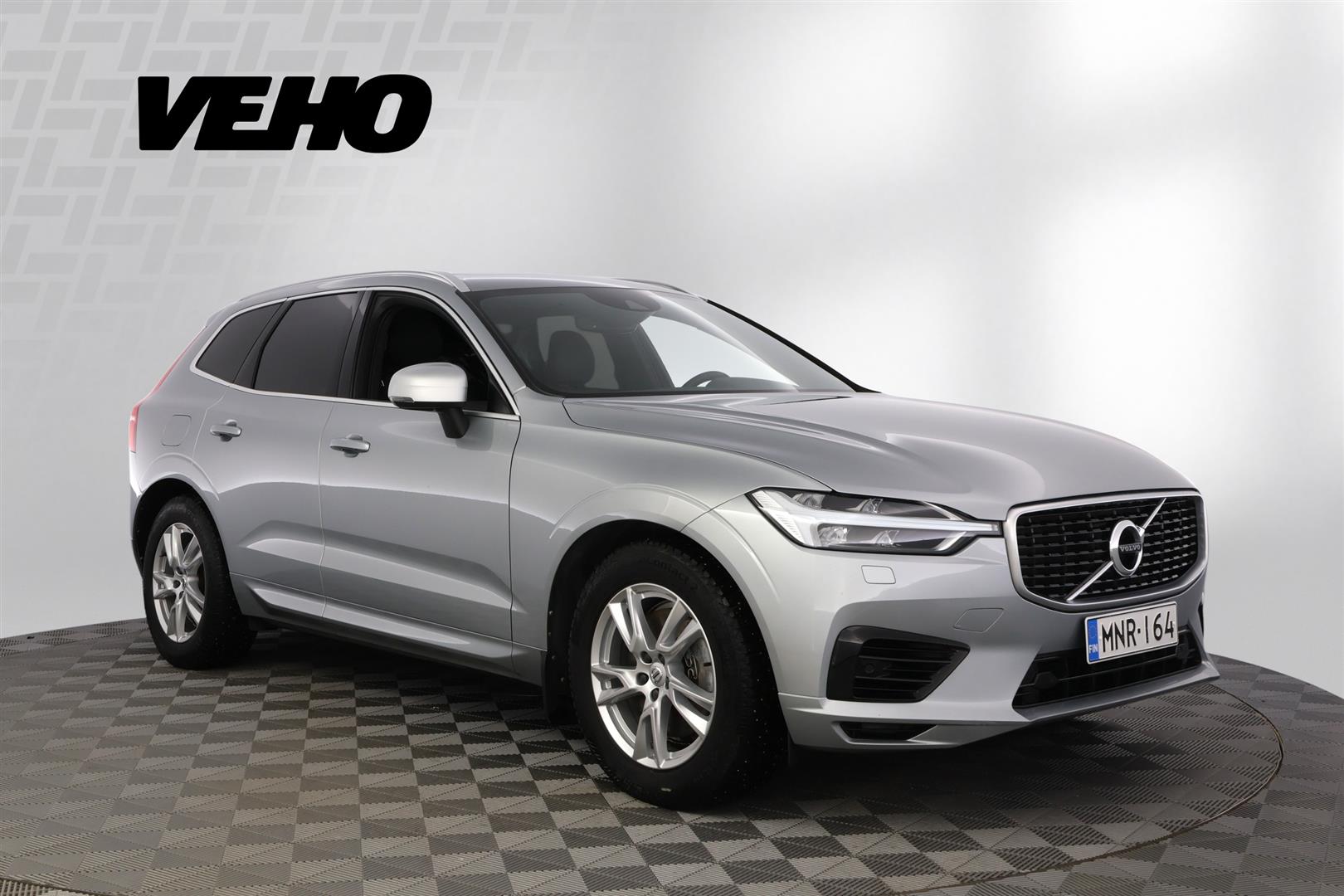 VOLVO XC60 2018