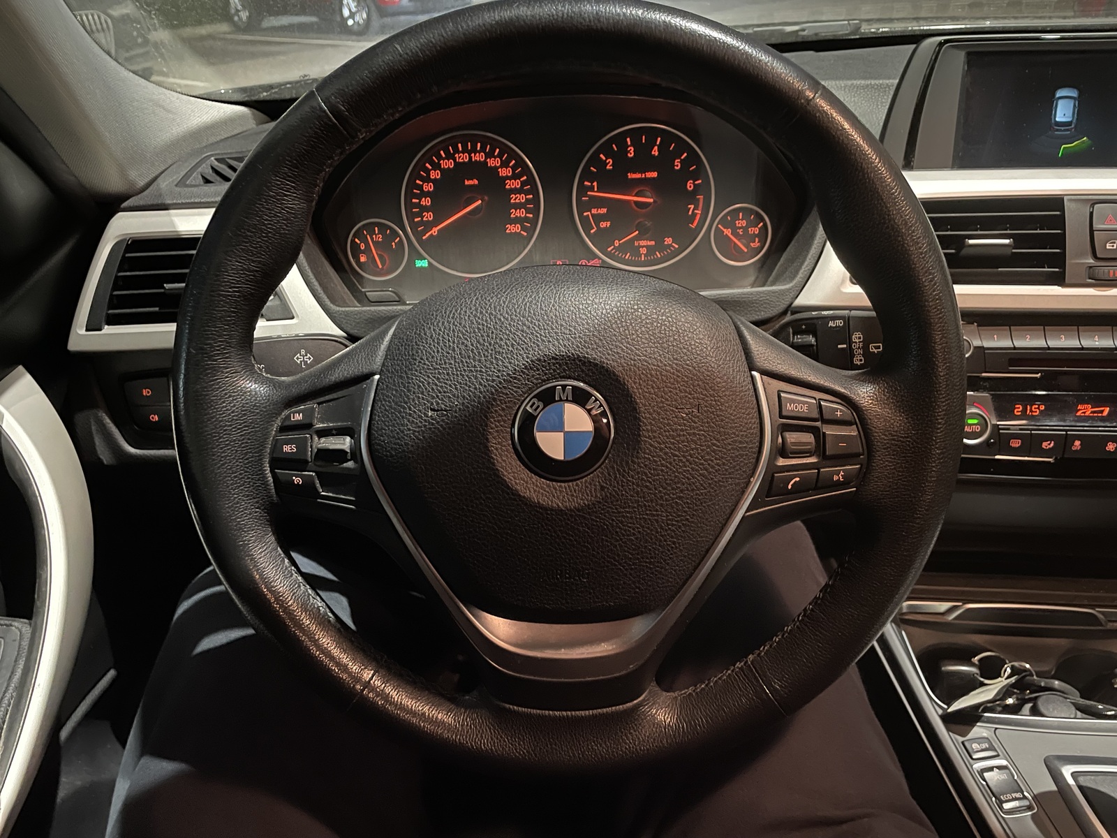 BMW 320 2018