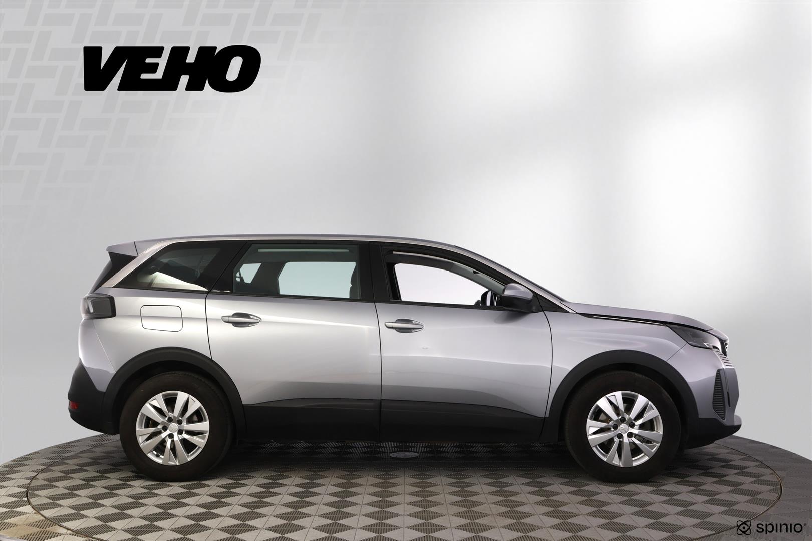 Peugeot 5008 2021