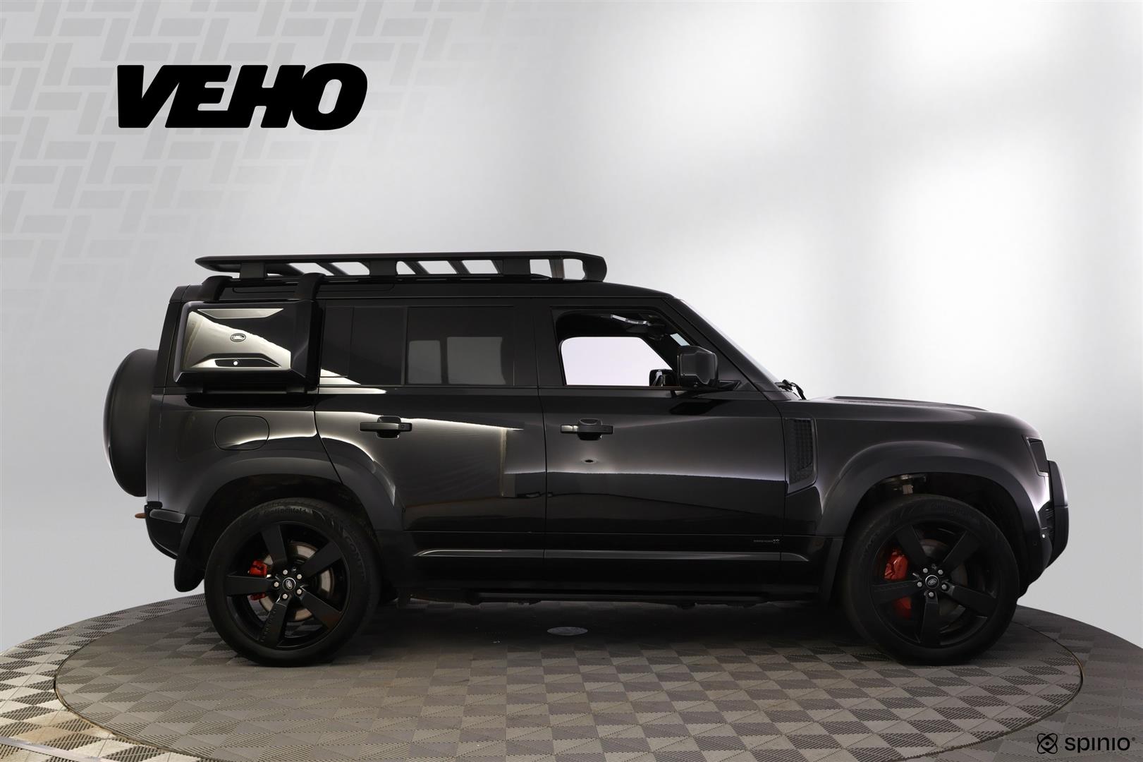 Land Rover Defender 2023