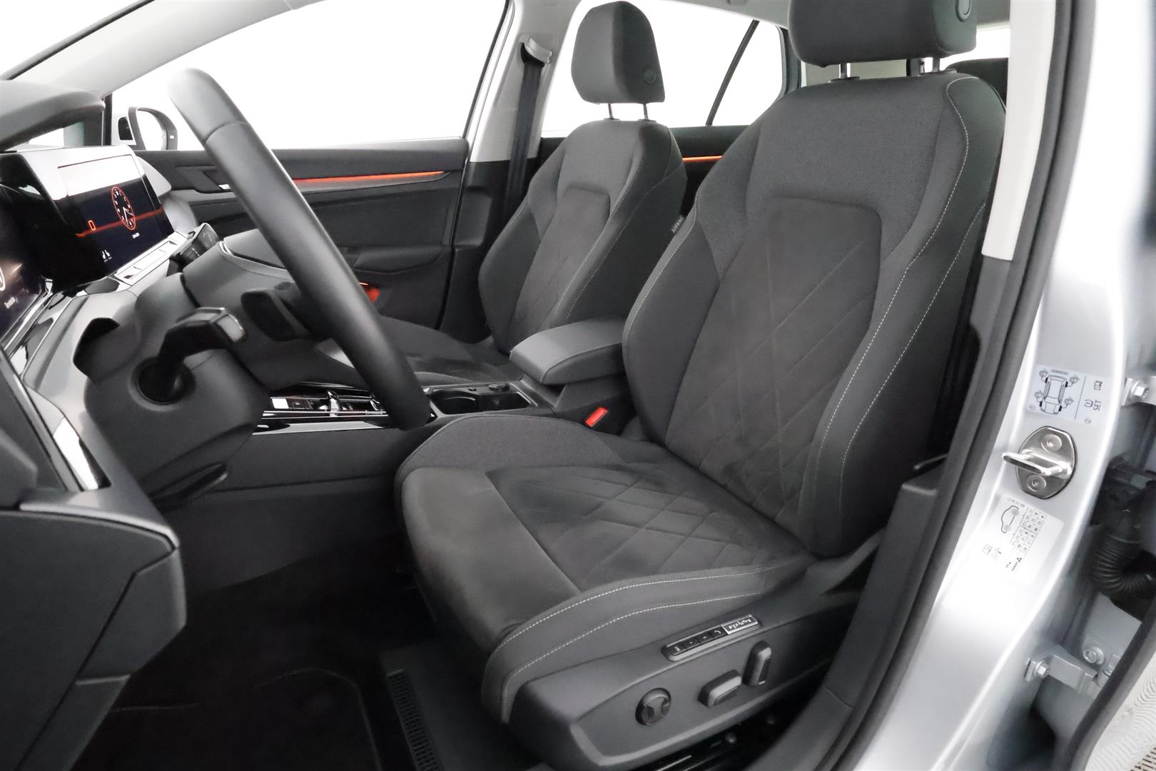 Volkswagen Golf 2023