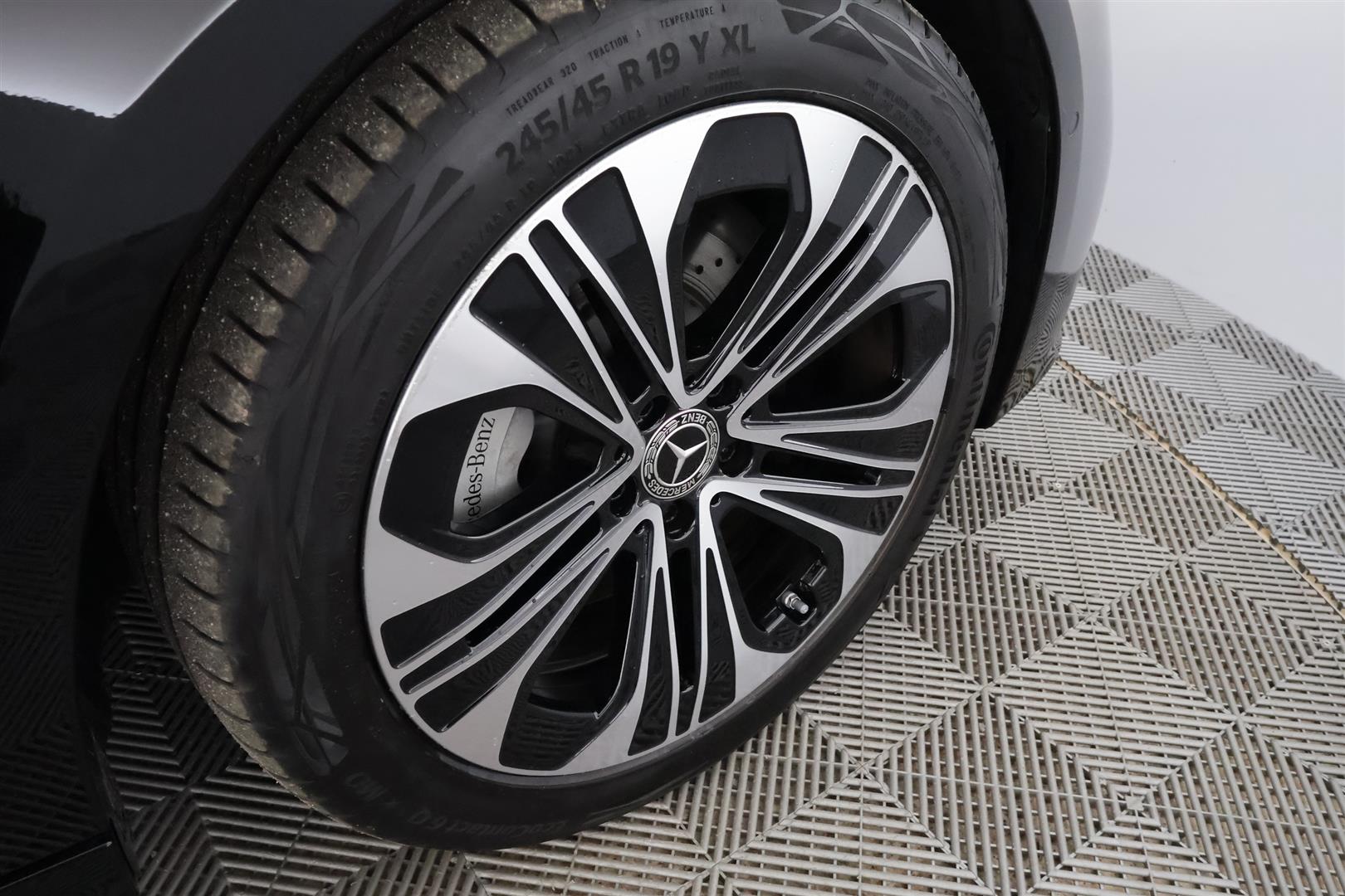 Mercedes-Benz E 2025