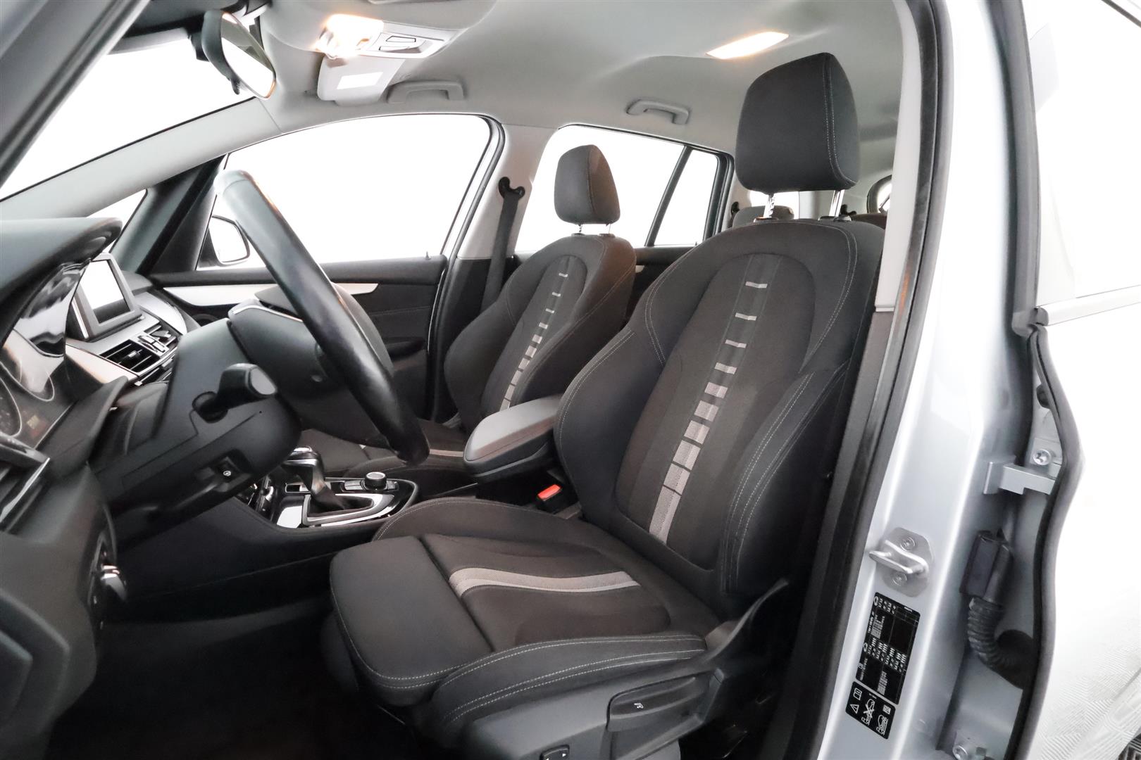 BMW 218 2016