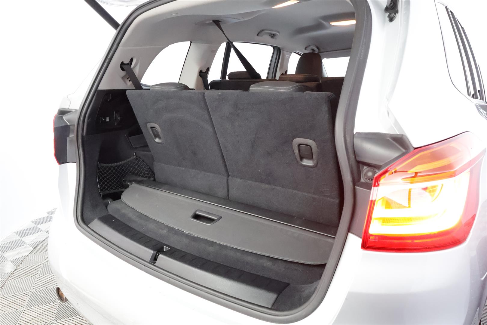 BMW 218 2016