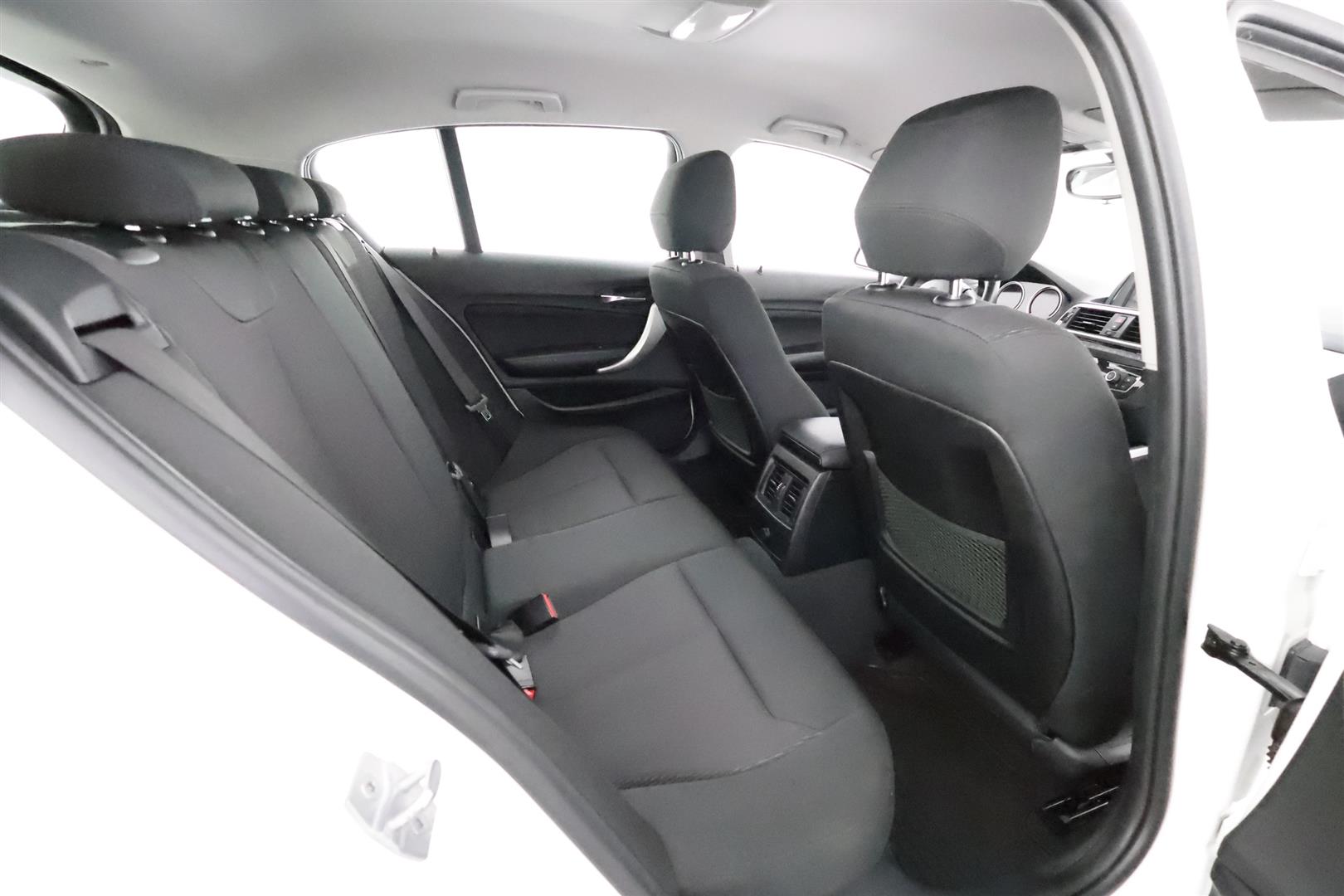 BMW 118 2018