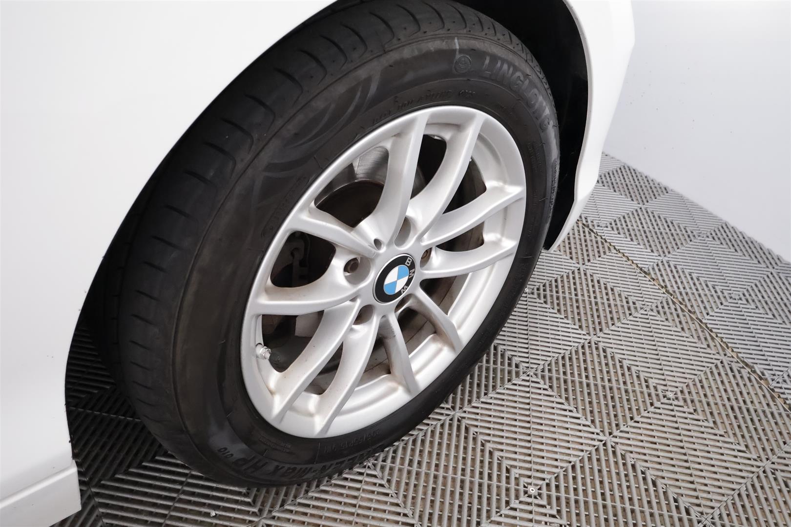 BMW 118 2018