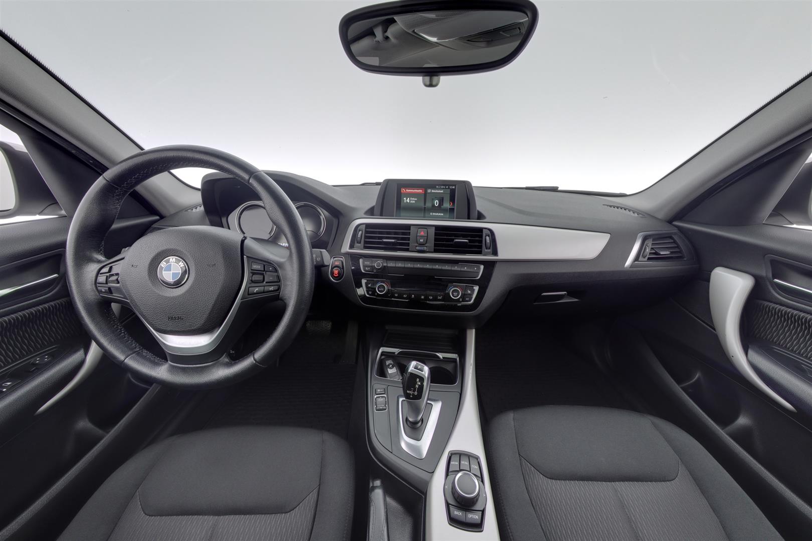 BMW 118 2018