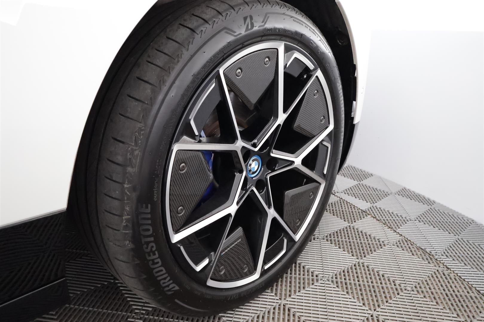 BMW iX 2022