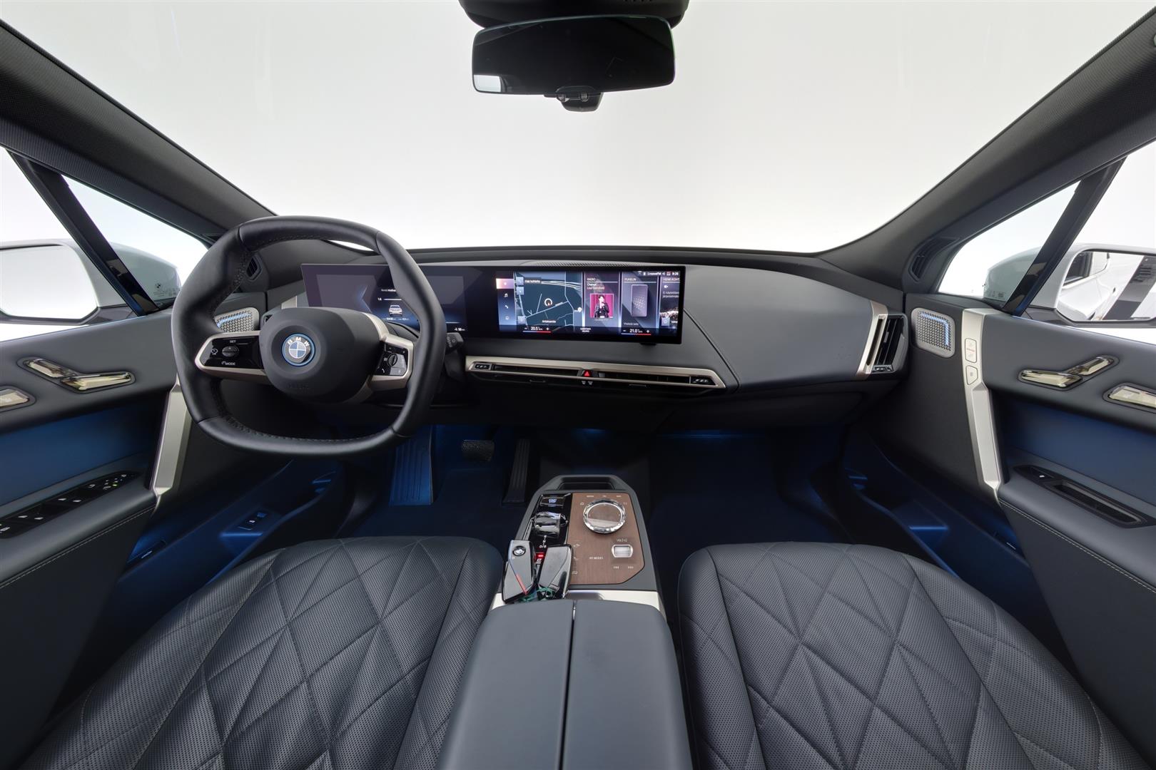 BMW iX 2022