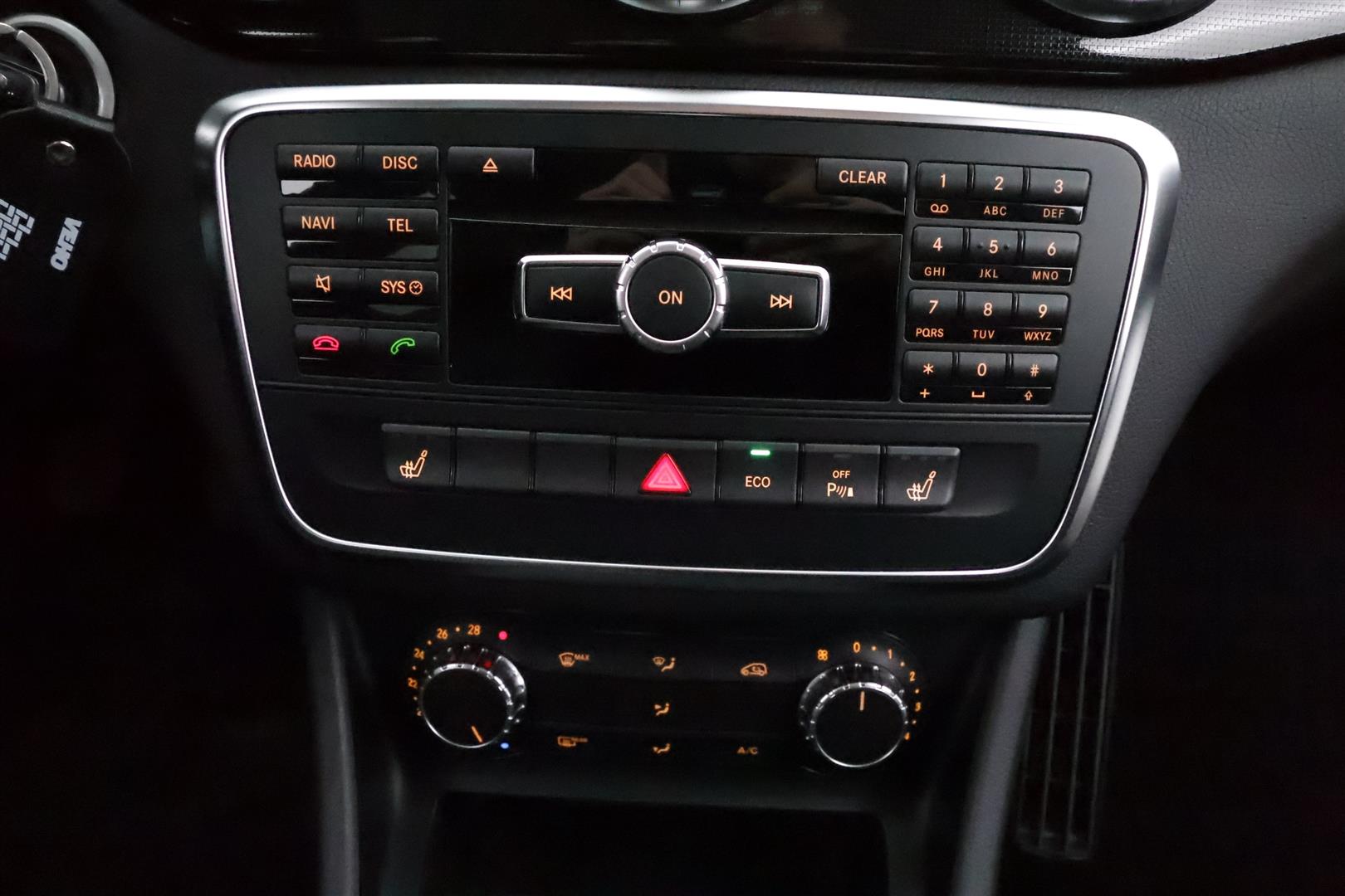 MERCEDES-BENZ CLA 2014