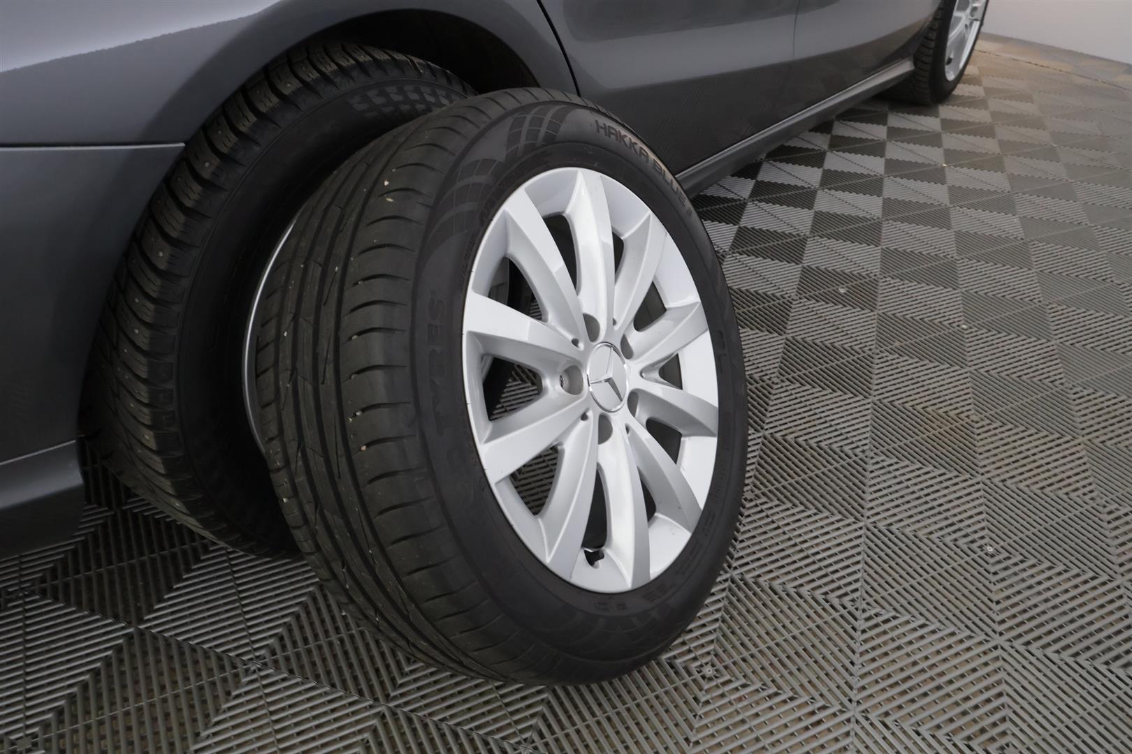 MERCEDES-BENZ CLA 2014