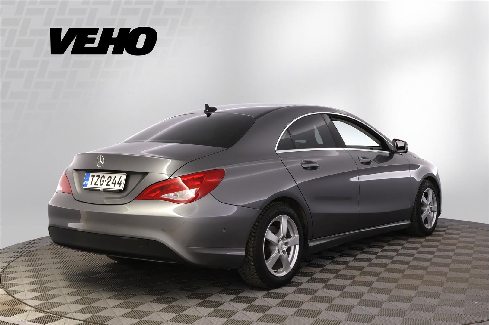 MERCEDES-BENZ CLA 2014