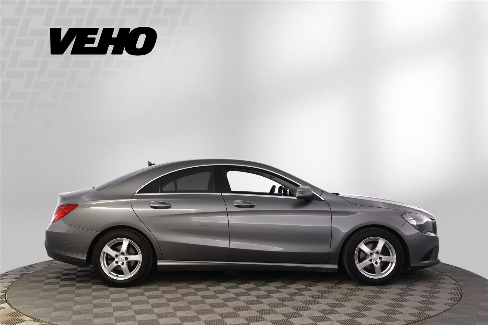 MERCEDES-BENZ CLA 2014