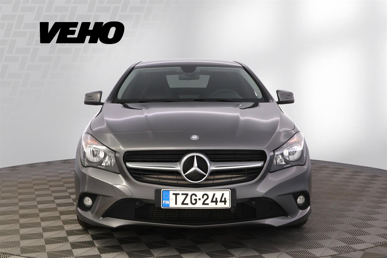 MERCEDES-BENZ CLA 2014
