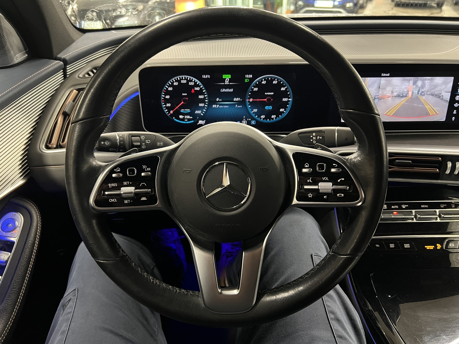 Mercedes-Benz EQC 2019