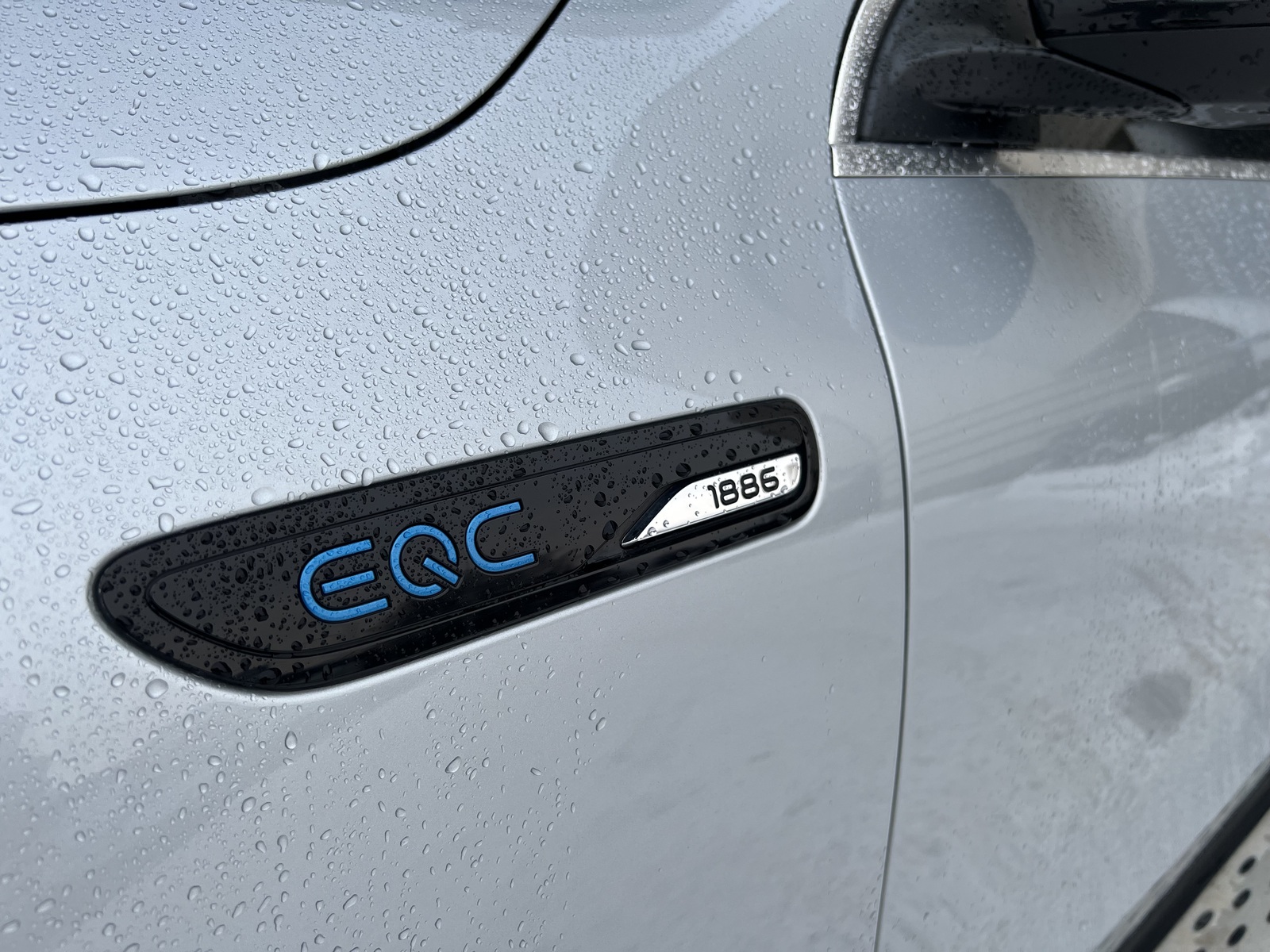 Mercedes-Benz EQC 2019