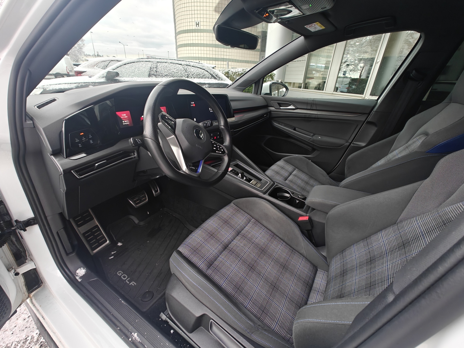 Volkswagen Golf 2021