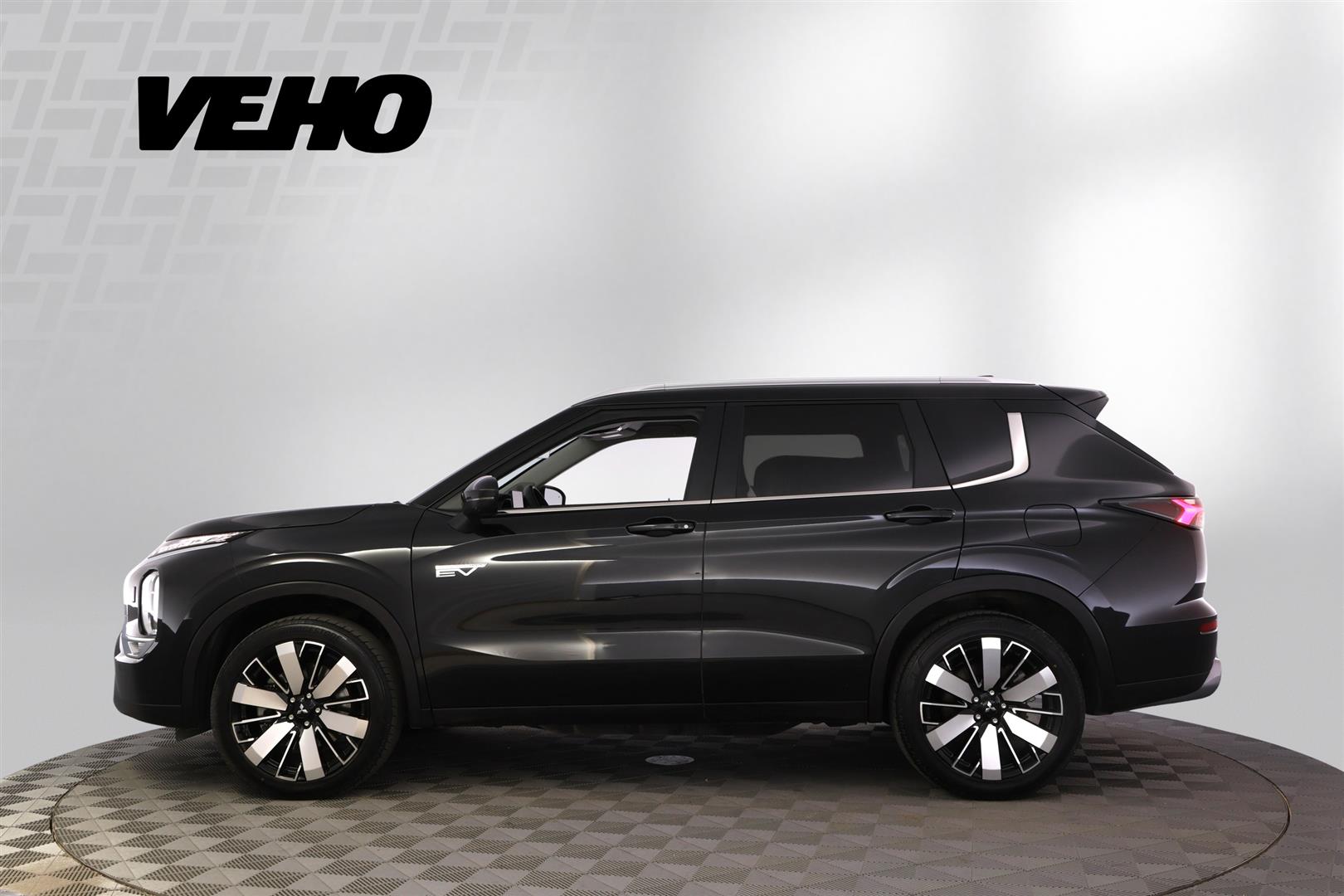 Mitsubishi Outlander 2025