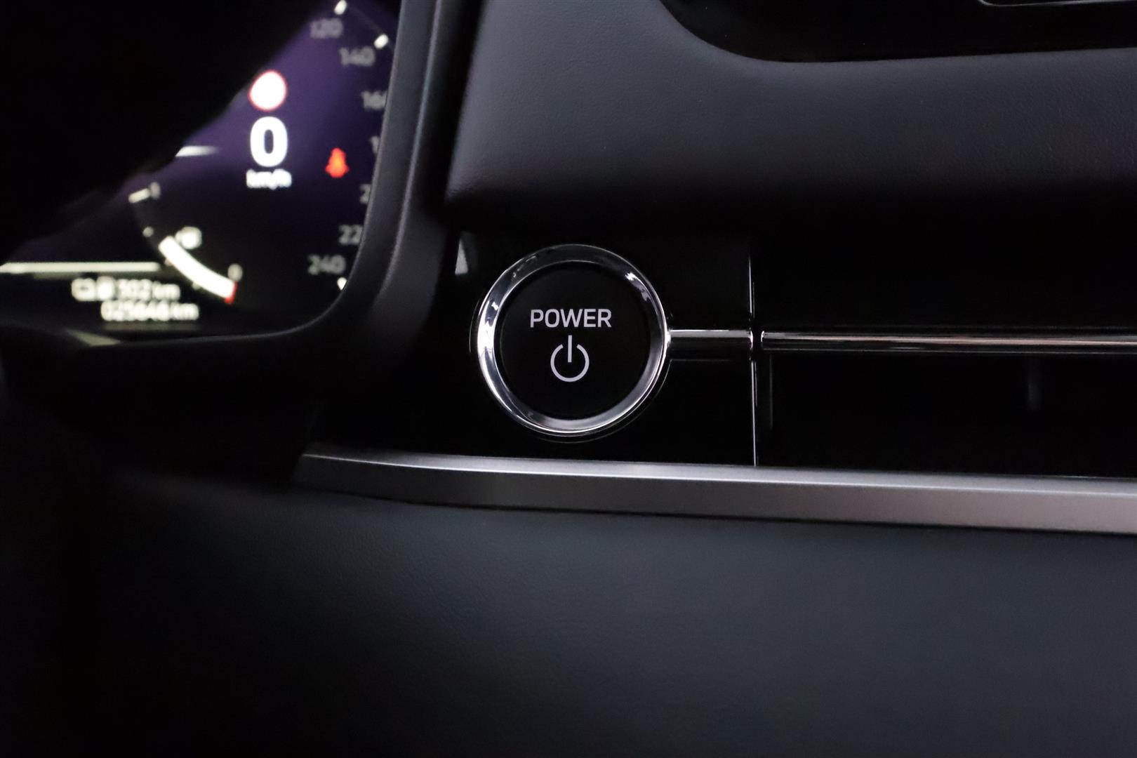 Mitsubishi Outlander 2025