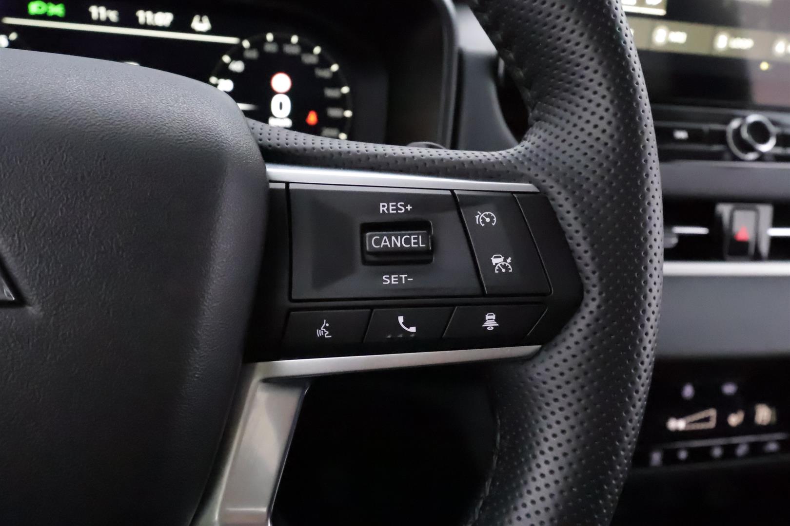 Mitsubishi Outlander 2025