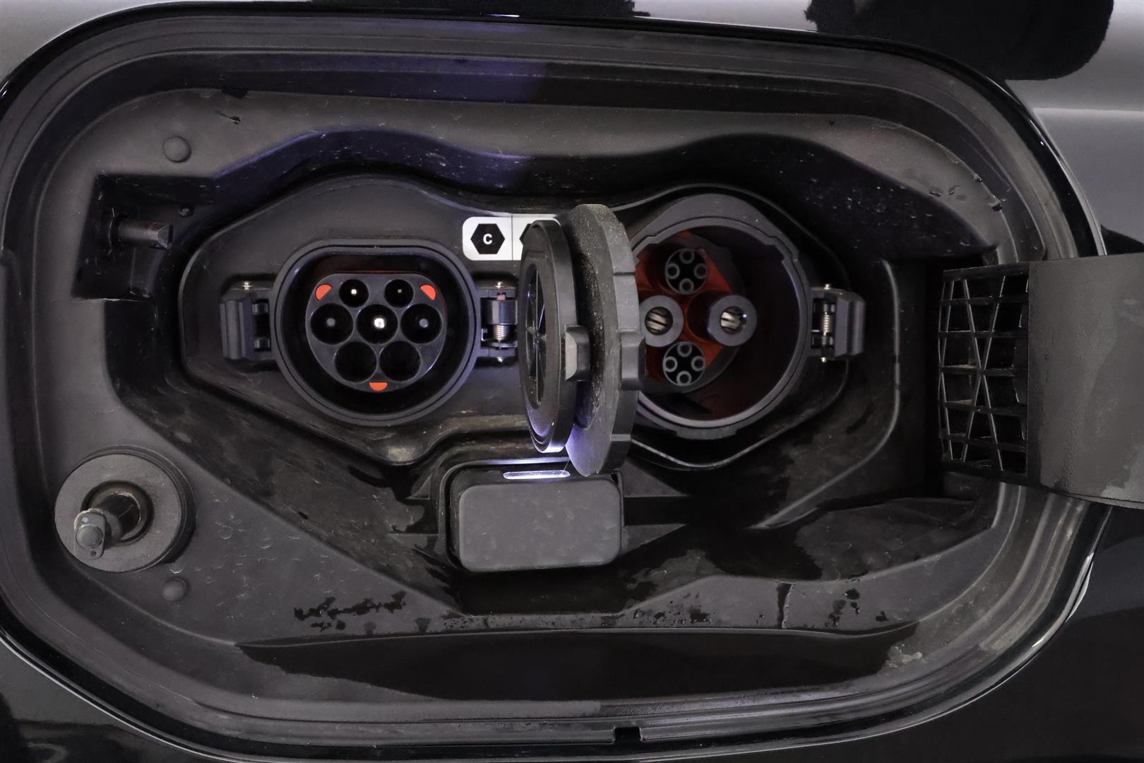 Mitsubishi Outlander 2025